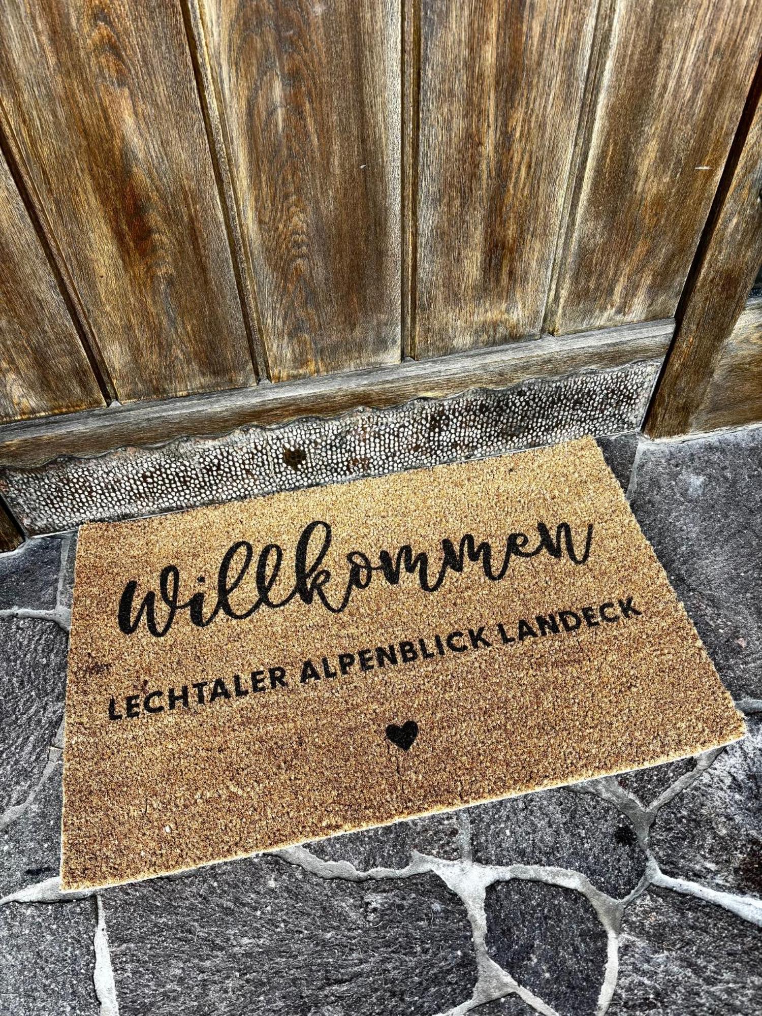 Lechtaler Alpenblick Landeck - Privatzimmer & Ferienwohnung Exterior photo