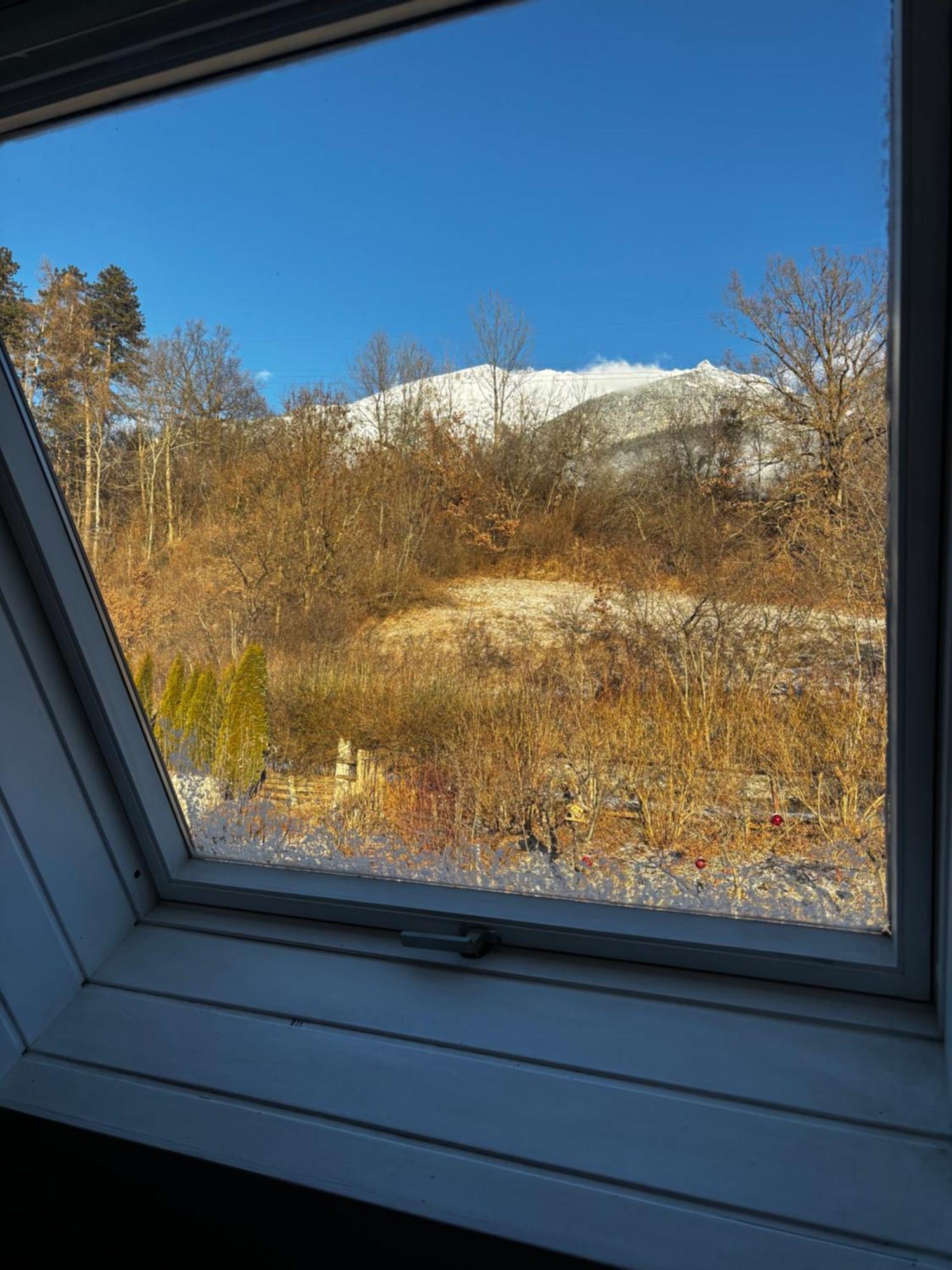 Lechtaler Alpenblick Landeck - Privatzimmer & Ferienwohnung Exterior photo